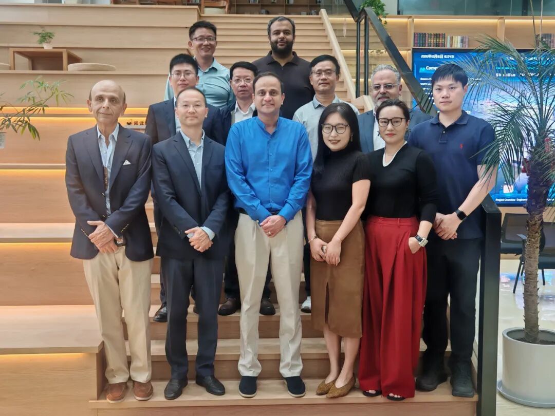 Jüngste Firmenblogs über Bürgermeister von Karachi besucht Benenv zur Inspektion und zum Austausch